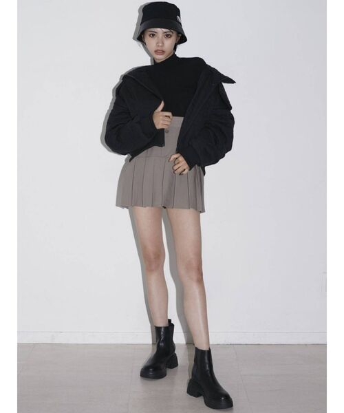 GYDA(ジェイダ)の「BACKレースアップハイネックトップス(Tシャツ/カットソー・レディース・ブラック/オフホワイト・FREE)」の16枚目の写真