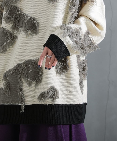osharewalker（オシャレウォーカー）の「『ニュアンスアート柄ニット』（ニット/セーター・レディース・オフホワイト・FREE）」の5枚目の写真