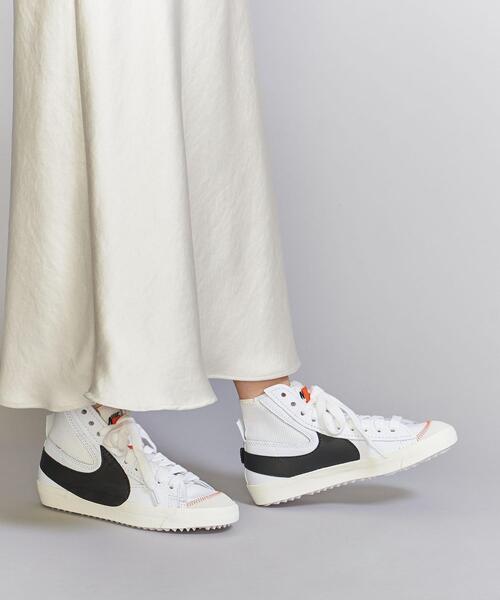 NIKE（ナイキ）の「＜NIKE(ナイキ)＞BLAZER MID JUMBO ブレーザー '77 ジャンボ/スニーカー（スニーカー・レディース・オフホワイト・24.5cm/25cm/23.5cm/24cm/23cm）」の3枚目の写真