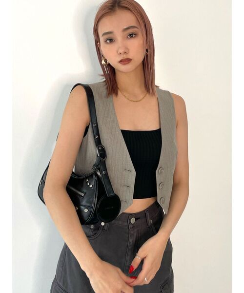 EMODA(エモダ)の「【SET UP着用可能】ノーカラーコンパクトベスト(ベスト・レディース・その他1/グレー/ブラック/その他・FREE)」の1枚目の写真