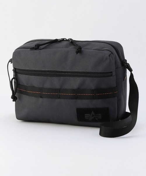 Alpha Industries(アルファインダストリーズ)の「スクエアショルダーバッグ コーデュラ 軽量(ショルダーバッグ・メンズ・グレー/ブラック・FREE)」の4枚目の写真