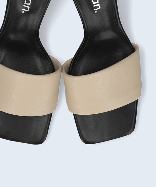 MAMIAN（マミアン）の「ワイドスクエアトゥ パデット ミュールサンダル (7.0cmヒール)（サンダル・レディース・ラベンダー/ホワイト/グレイッシュベージュ/ブラック/ベージュ系その他・M/L/S）」の19枚目の写真