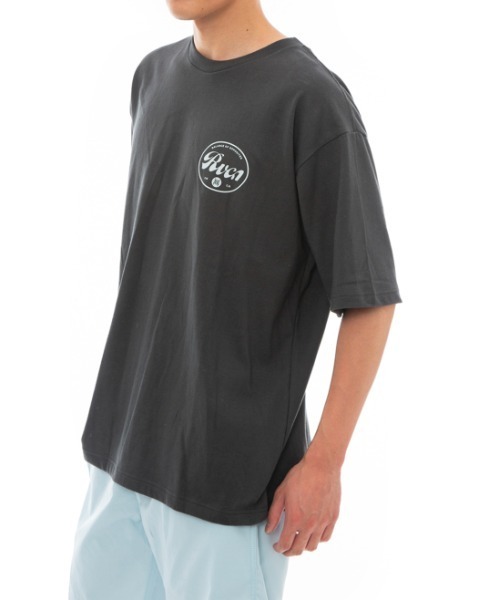 RVCA(ルーカ)の「RVCA メンズ PILS SS Tシャツ【2023年春夏モデル】/ルーカバックプリント半袖Tシャツ(Tシャツ/カットソー・メンズ・ホワイト/ブルー系その他/ブラック・SMALL/MEDIUM/LARGE/X-LARGE)」の12枚目の写真