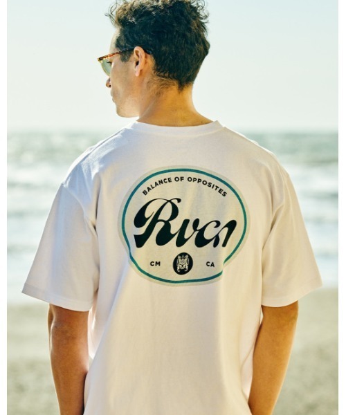 RVCA(ルーカ)の「RVCA メンズ PILS SS Tシャツ【2023年春夏モデル】/ルーカバックプリント半袖Tシャツ(Tシャツ/カットソー・メンズ・ホワイト/ブルー系その他/ブラック・SMALL/MEDIUM/LARGE/X-LARGE)」の14枚目の写真