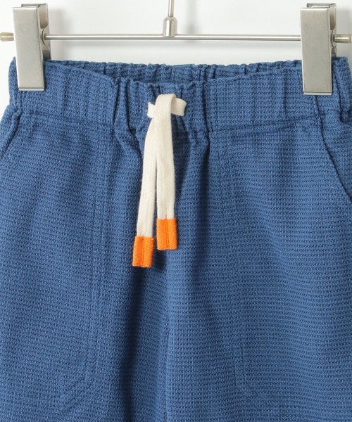 ikka(イッカ)の「ストレッチパナマハーフパンツ(120~160cm)(その他パンツ・キッズ・チャコールグレー/ブルー/ベージュ/ダークグリーン・120/130/140/150/160)」の6枚目の写真