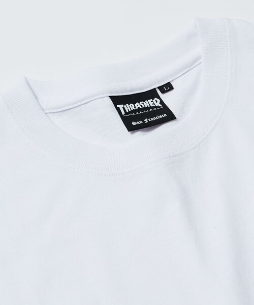 FREAK'S STORE(フリークスストア)の「【限定展開】THRASHER×FREAK'S STORE/スラッシャー 別注 ビッグシルエット ワンポイント フレイム ハートロゴ ドロップショルダーTシャツ(Tシャツ/カットソー・メンズ・アッシュグレー/ブラック/ホワイト・SMALL/MEDIUM/LARGE)」の5枚目の写真