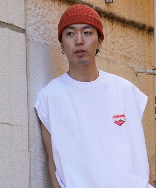 FREAK'S STORE(フリークスストア)の「【限定展開】THRASHER×FREAK'S STORE/スラッシャー 別注 ビッグシルエット ワンポイント フレイム ハートロゴ ドロップショルダーTシャツ(Tシャツ/カットソー・メンズ・アッシュグレー/ブラック/ホワイト・SMALL/MEDIUM/LARGE)」の11枚目の写真