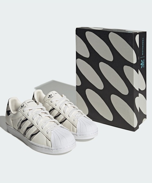 adidas(アディダス)の「アディダス × マリメッコ スーパースター / adidas × Marimekko Superstar / アディダスオリジナルス adidas Originals(スニーカー・レディース・ホワイト・26.0cm/24.0cm/26.5cm/23.5cm/22.5cm/25.0cm/25.5cm/27.5cm/22.0cm/27.0cm/24.5cm/23.0cm/28.0cm)」の9枚目の写真