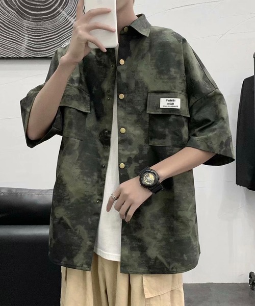 BASQUE magenta（バスクマゼンタ）の「ビッグシルエットカモフラグラフィック半袖シャツ（シャツ/ブラウス・メンズ・グリーン/グレー・M/L）」の8枚目の写真