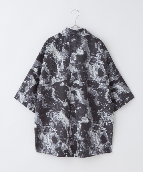 BASQUE magenta（バスクマゼンタ）の「ビッグシルエットカモフラグラフィック半袖シャツ（シャツ/ブラウス・メンズ・グリーン/グレー・M/L）」の13枚目の写真