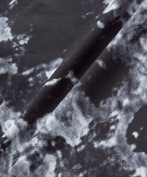 BASQUE magenta（バスクマゼンタ）の「ビッグシルエットカモフラグラフィック半袖シャツ（シャツ/ブラウス・メンズ・グリーン/グレー・M/L）」の16枚目の写真