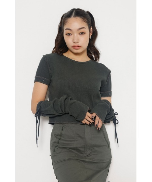 LAGUA GEM(ラグアジェム)の「2WAY LACE UP THERMAL トップス(Tシャツ/カットソー・レディース・オフホワイト/レッド/ライトブラック・FREE)」の3枚目の写真