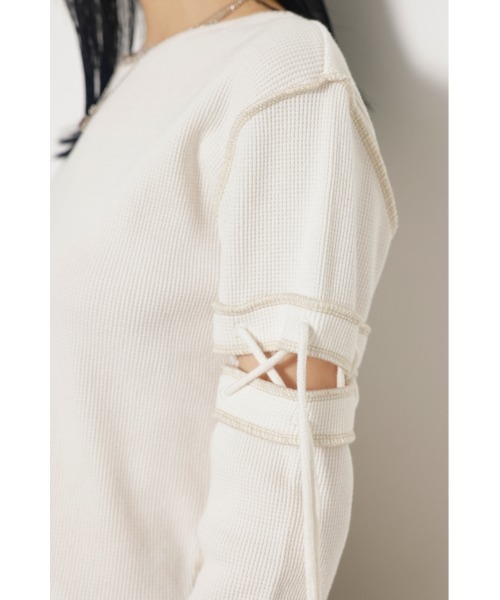 LAGUA GEM(ラグアジェム)の「2WAY LACE UP THERMAL トップス(Tシャツ/カットソー・レディース・オフホワイト/レッド/ライトブラック・FREE)」の15枚目の写真