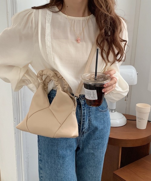 Silly（シリー）の「パステルカラー2wayミニバッグ（ハンドバッグ・レディース・アイボリー/ブラック/イエロー/ベージュ/パープル・FREE）」の3枚目の写真