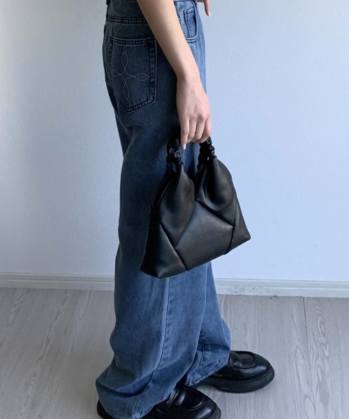 Silly（シリー）の「パステルカラー2wayミニバッグ（ハンドバッグ・レディース・アイボリー/ブラック/イエロー/ベージュ/パープル・FREE）」の2枚目の写真