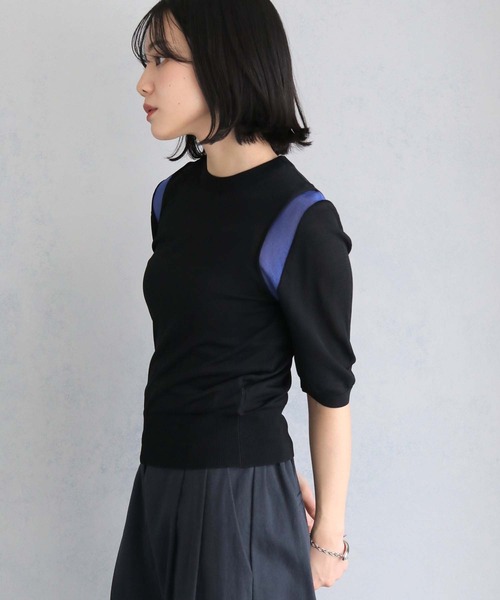 cheriella(シェリエラ)の「【cheriella】WEB限定配色ラインシアーニット WEB LIMITED CONTRAST LINE SHEER KNIT(ニット/セーター・レディース・チャコールグレー/オフホワイト/ブラック・M)」の2枚目の写真