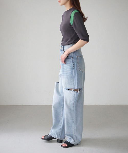 cheriella(シェリエラ)の「【cheriella】WEB限定配色ラインシアーニット WEB LIMITED CONTRAST LINE SHEER KNIT(ニット/セーター・レディース・チャコールグレー/オフホワイト/ブラック・M)」の9枚目の写真