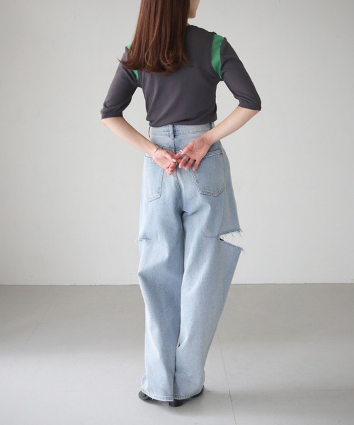 cheriella(シェリエラ)の「【cheriella】WEB限定配色ラインシアーニット WEB LIMITED CONTRAST LINE SHEER KNIT(ニット/セーター・レディース・チャコールグレー/オフホワイト/ブラック・M)」の10枚目の写真