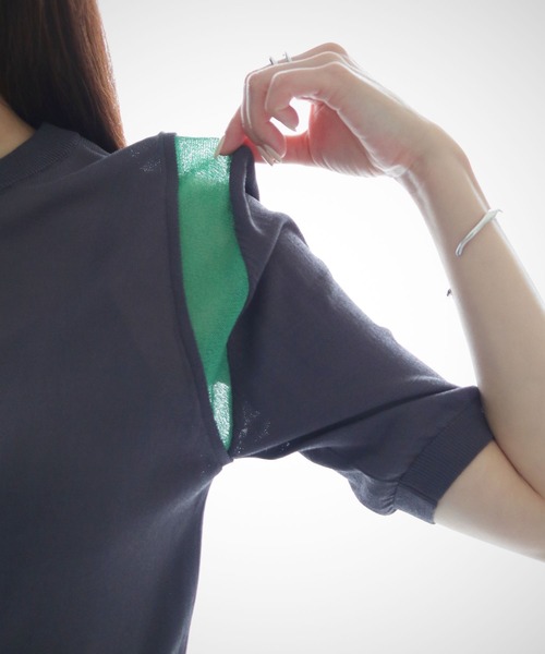 cheriella(シェリエラ)の「【cheriella】WEB限定配色ラインシアーニット WEB LIMITED CONTRAST LINE SHEER KNIT(ニット/セーター・レディース・チャコールグレー/オフホワイト/ブラック・M)」の11枚目の写真