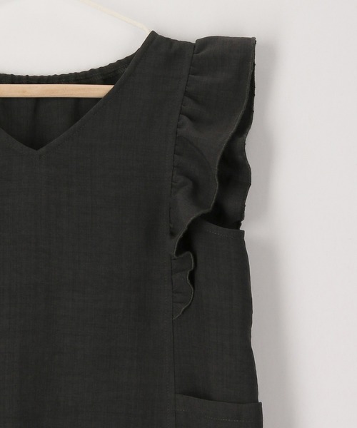 ROPE' PICNIC（ロペピクニック）の「【KIDS】リンクコーデ/麻調フリルジャンパースカート（ワンピース・キッズ・ピンク/チャコールグレー・110/120/130/140/150）」の4枚目の写真