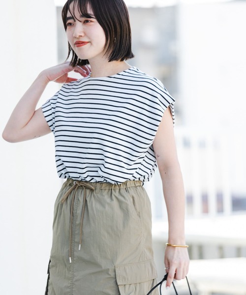 ITEMS URBANRESEARCH（アイテムズ アーバンリサーチ）の「カラーボーダーフレンチTシャツ（Tシャツ/カットソー・レディース・ブラック系その他/グレー系その他/イエロー系その他/ホワイト系その他・FREE）」の2枚目の写真