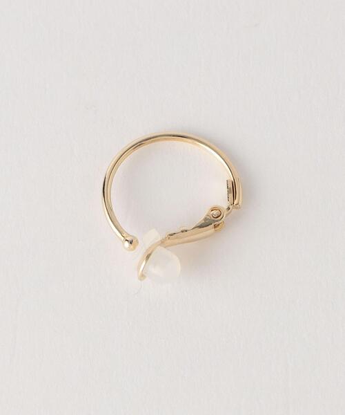 BEAUTY&YOUTH UNITED ARROWS(ビューティーアンドユースユナイテッドアローズ)の「スモールフープ イヤリング17mm(イヤリング・レディース・シルバー/ゴールド・FREE)」の7枚目の写真