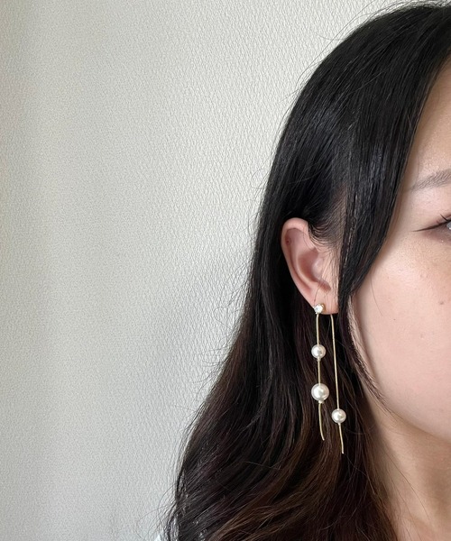 fiere(フィエール)の「パールロングピアス(ピアス(両耳用)・レディース・ホワイト・FREE)」の3枚目の写真