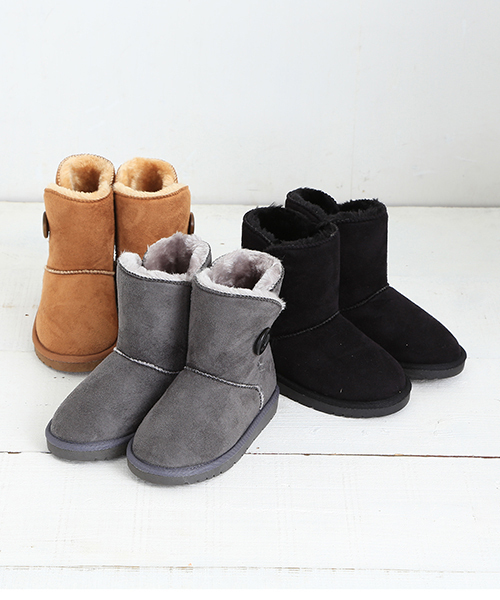 B:MING by BEAMS（ビーミングバイビームス）の「ビーミング by ビームス / ボタンフェイクムートンブーツ 2015（ブーツ・キッズ・ブラック/ベージュ/グレー・17cm/22cm/21cm/20cm/16cm/15cm/19cm/18cm）」の10枚目の写真