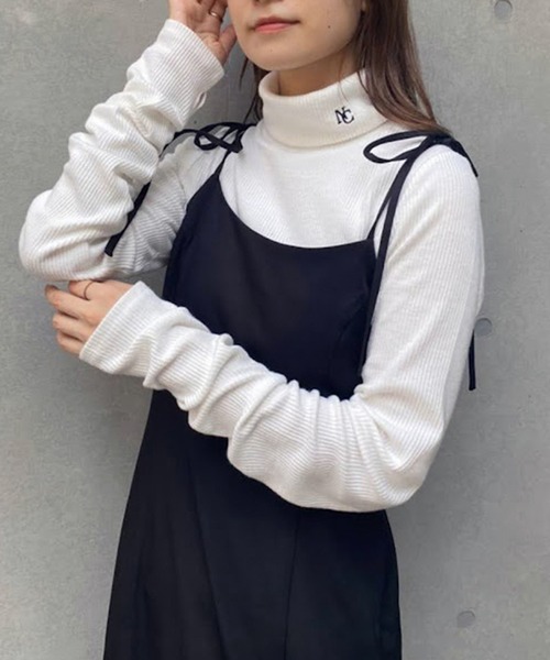 one after another NICE CLAUP(ワンアフターアナザーナイスクラップ)の「NCイニシャルハイネックトップス【ZOZO限定商品】(Tシャツ/カットソー・レディース・ブラック/オフホワイト/ブラック×ホワイト/グレー×ホワイト・FREE)」の14枚目の写真