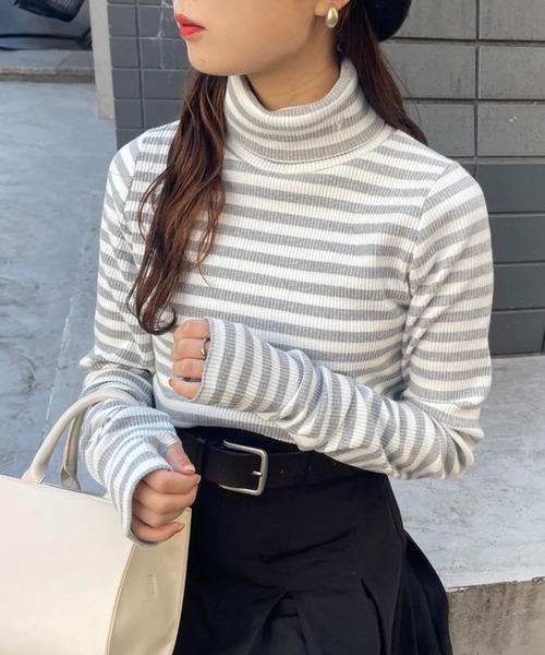 one after another NICE CLAUP(ワンアフターアナザーナイスクラップ)の「NCイニシャルハイネックトップス【ZOZO限定商品】(Tシャツ/カットソー・レディース・ブラック/オフホワイト/ブラック×ホワイト/グレー×ホワイト・FREE)」の15枚目の写真