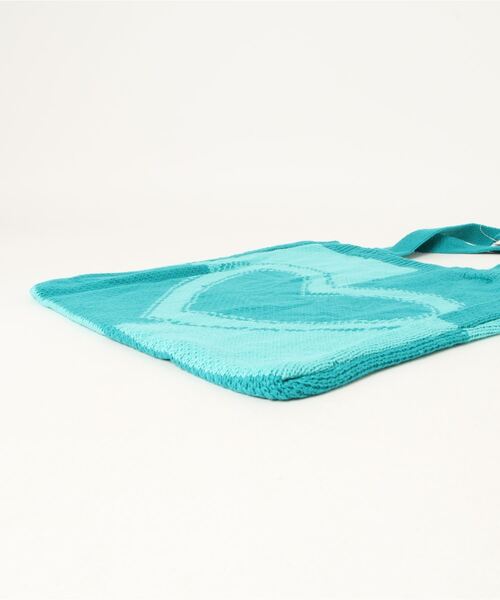 anap mimpi（アナップミンピ）の「ハートバイカラーニットトートバッグ（トートバッグ・レディース・ターコイズブルー/レッド・FREE）」の14枚目の写真