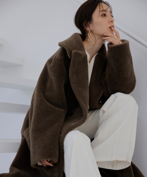 anuans（アニュアンス）の「ウールブレンドボアダブルロングコート（ステンカラーコート・レディース・アイボリー/カーキ・FREE）」の3枚目の写真