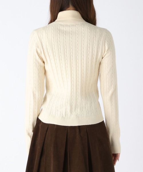 Heather（ヘザー）の「ロゴケーブルタートルネックニット 983842