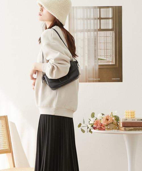 nissen（ニッセン）の「【販売終了】裏起毛ボリューム袖トレーナー（スウェット・レディース・アイボリー/ブルー/杢グレー/ピンク/ブラック/ネイビー/ベージュ・LL/L/M/S）」の20枚目の写真