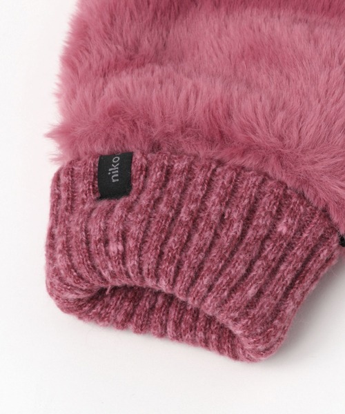 niko and...（ニコアンド）の「オリジナルフェイクファーボアストラップ付きミトン（手袋・レディース・ラベンダー/アイボリー/ブラック/モカ/ピンク/ブルー・FREE）」の11枚目の写真