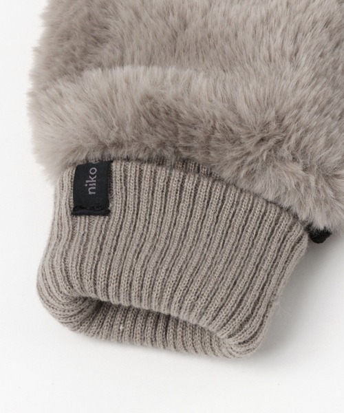 niko and...（ニコアンド）の「オリジナルフェイクファーボアストラップ付きミトン（手袋・レディース・ラベンダー/アイボリー/ブラック/モカ/ピンク/ブルー・FREE）」の21枚目の写真