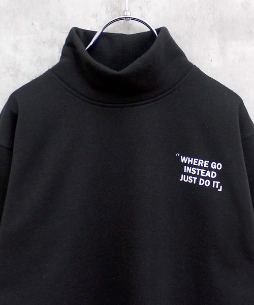 THE CASUAL（カジュアル）の「裏起毛　ワイドシルエット　タートルネックトレーナー（スウェット・キッズ・グレー系3/杢グレー/グレー系/グレー系4/ブラック系/ブラック/ベージュ/グレー系2/グレイッシュベージュ/ベージュ系/オートミール/ダークグリーン/ブラウン系/ベージュ系1/ネイビー/グレー系1・150cm/160cm/130cm/140cm/110cm/120cm）」の17枚目の写真