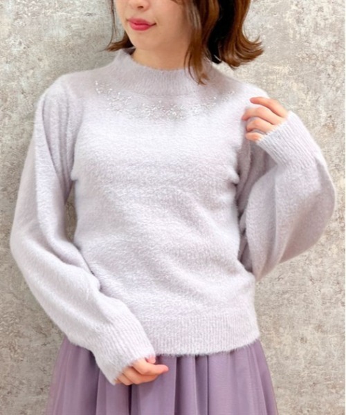 axes femme（アクシーズファム）の「ステラート刺繍フェザー