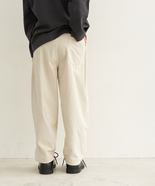 coca（coca）（コカ）の「キッズ　コーデュロイタックパンツ（その他パンツ・キッズ・アイボリー/ブラウン・130/140/110/120）」の11枚目の写真