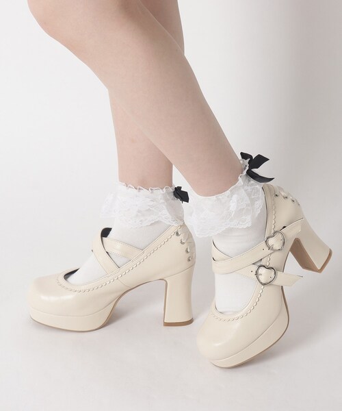 cs T&P(シーエスティーアンドピー)の「厚底チャンキーヒールパンプス(パンプス・レディース・ブラック/アイボリー/レッド系1/ブラック系1・L/LL/S/M)」の22枚目の写真