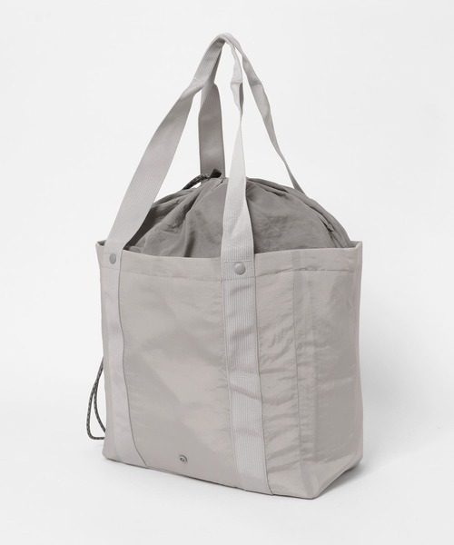 EKAL(エカル)の「TINY GARDEN PRODUCTS パッカブルクールバッグ(トートバッグ・レディース・ゴールド系その他/ブラック系その他/グレー/カーキ・ONE)」の15枚目の写真