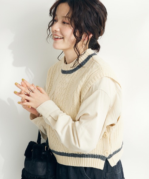 CRAFT STANDARD BOUTIQUE（クラフトスタンダードブティック）の「2WAYケーブルニットベスト（ベスト・レディース・ベージュ/ブラック/グレー/アイボリー・FREE）」の2枚目の写真