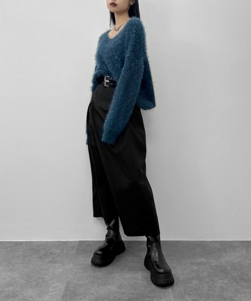 LVEU.(ラブユ.)の「【LVEU.】ワイドネックシャギープルオーバー / トップス カットソー ニット シャギー 起毛 ワイドネック Uネック ブラック ネイビー チャコール グレー(ニット/セーター・レディース・ブラック/ブルー/チャコールグレー・FREE)」の11枚目の写真