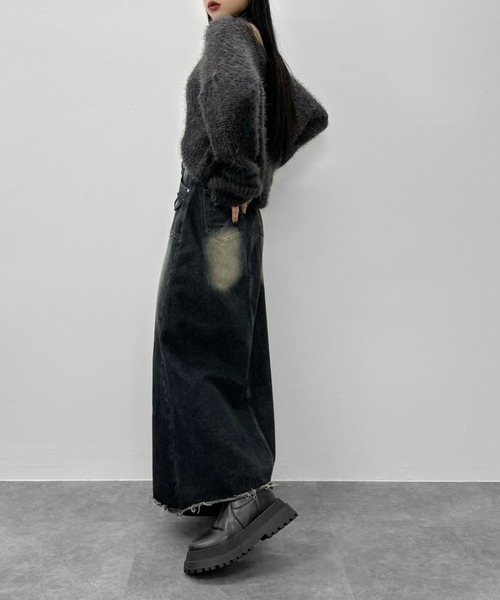 LVEU.(ラブユ.)の「【LVEU.】ワイドネックシャギープルオーバー / トップス カットソー ニット シャギー 起毛 ワイドネック Uネック ブラック ネイビー チャコール グレー(ニット/セーター・レディース・ブラック/ブルー/チャコールグレー・FREE)」の17枚目の写真