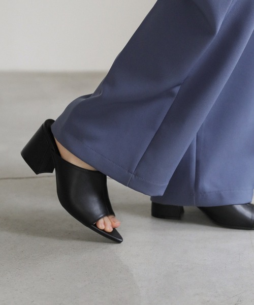 select MOCA（セレクトモカ）の「【ZOZO限定】ポインテッドトゥサンダル（サンダル・レディース・ライトベージュ/ブラック・SMALL/MEDIUM/LARGE）」の15枚目の写真