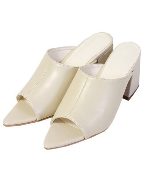 select MOCA（セレクトモカ）の「【ZOZO限定】ポインテッドトゥサンダル（サンダル・レディース・ライトベージュ/ブラック・SMALL/MEDIUM/LARGE）」の18枚目の写真