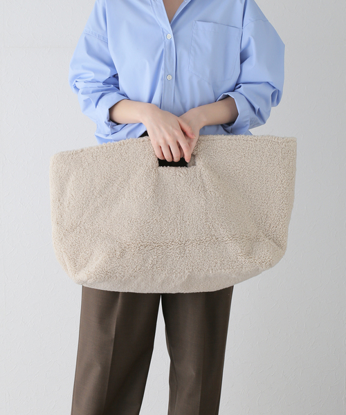 Spick & Span（スピックアンドスパン）の「【VAN PALMA(ヴァンパルマ)】 Shearing BAG（クラッチバッグ・レディース・ホワイト系その他・FREE）」の7枚目の写真
