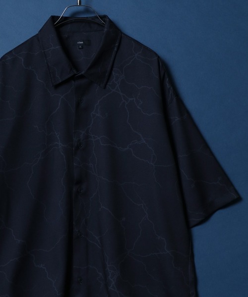 ANPAS(アンパス)の「Georgette Total Pattern Print Big Silhouette Thickness Shirt/ジョーゼット 総柄プリント ビッグシルエット とろみシャツ セットアップ対応(シャツ/ブラウス・メンズ・ブラック系その他3/ホワイト系その他4/ワイン/ブラウン系その他/ブラック/ホワイト系その他2/ブルー/ホワイト×ブラック/ホワイト系その他5/アイボリー/ブラック系その他7/ホワイト系その他/ブラウン系その他3/ブラック系その他6/ブラック系その他4/ホワイト系その他3/ブラウン/ホワイト/ブラック×ブラック/ブラウン系その他2/ブラック系その他5/ベージュ/ブラック系その他/ブラック系その他2/ベージュ系その他/ホワイト系その他6/ブラック系/ブラック系1/ブラック系2/ブラウン系その他4・L/M)」の20枚目の写真