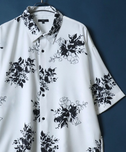 ANPAS(アンパス)の「Georgette Total Pattern Print Big Silhouette Thickness Shirt/ジョーゼット 総柄プリント ビッグシルエット とろみシャツ セットアップ対応(シャツ/ブラウス・メンズ・ブラック系その他3/ホワイト系その他4/ワイン/ブラウン系その他/ブラック/ホワイト系その他2/ブルー/ホワイト×ブラック/ホワイト系その他5/アイボリー/ブラック系その他7/ホワイト系その他/ブラウン系その他3/ブラック系その他6/ブラック系その他4/ホワイト系その他3/ブラウン/ホワイト/ブラック×ブラック/ブラウン系その他2/ブラック系その他5/ベージュ/ブラック系その他/ブラック系その他2/ベージュ系その他/ホワイト系その他6/ブラック系/ブラック系1/ブラック系2/ブラウン系その他4・L/M)」の4枚目の写真