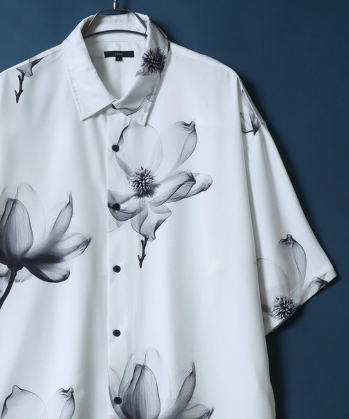 ANPAS(アンパス)の「Georgette Total Pattern Print Big Silhouette Thickness Shirt/ジョーゼット 総柄プリント ビッグシルエット とろみシャツ セットアップ対応(シャツ/ブラウス・メンズ・ブラック系その他3/ホワイト系その他4/ワイン/ブラウン系その他/ブラック/ホワイト系その他2/ブルー/ホワイト×ブラック/ホワイト系その他5/アイボリー/ブラック系その他7/ホワイト系その他/ブラウン系その他3/ブラック系その他6/ブラック系その他4/ホワイト系その他3/ブラウン/ホワイト/ブラック×ブラック/ブラウン系その他2/ブラック系その他5/ベージュ/ブラック系その他/ブラック系その他2/ベージュ系その他/ホワイト系その他6/ブラック系/ブラック系1/ブラック系2/ブラウン系その他4・L/M)」の9枚目の写真